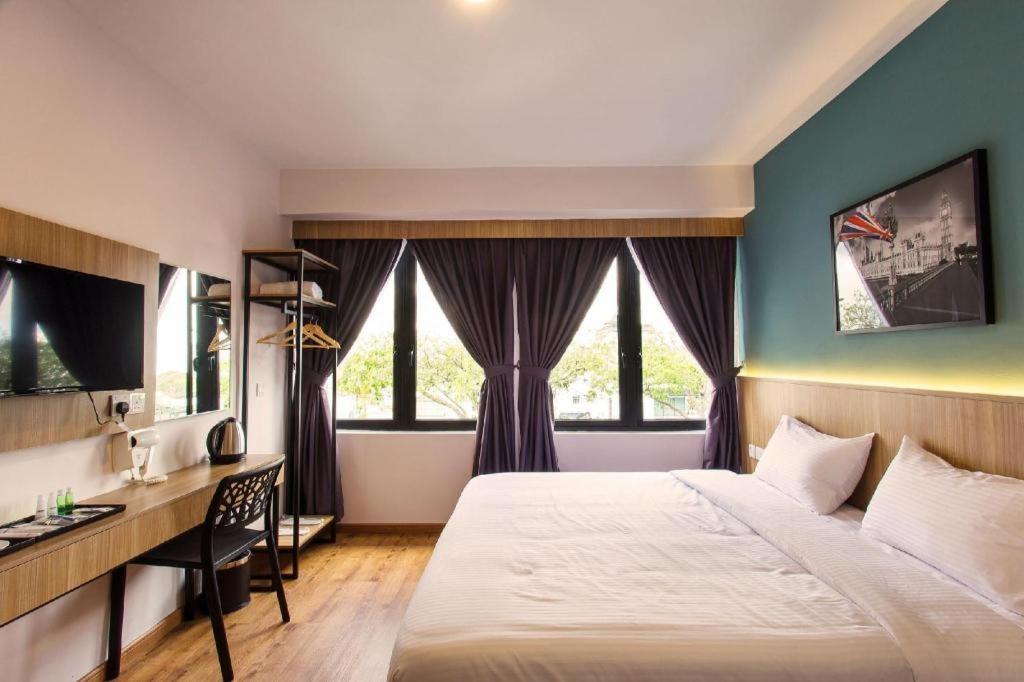 Hotel Insuna Johor Bahru Exterior photo