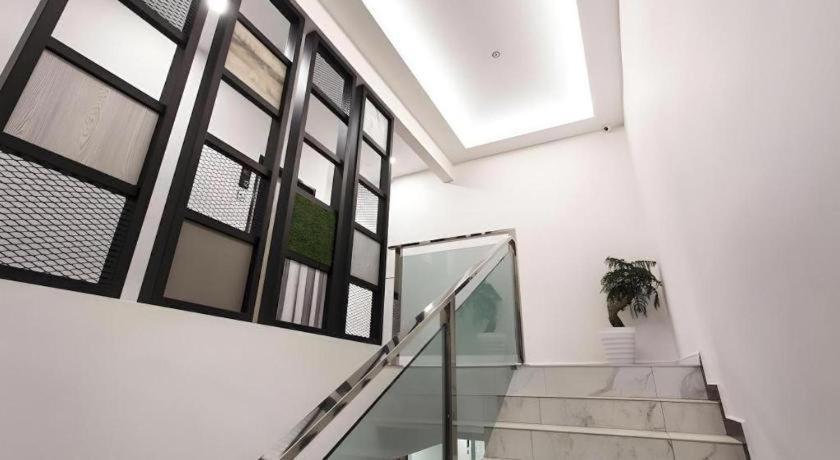 Hotel Insuna Johor Bahru Exterior photo